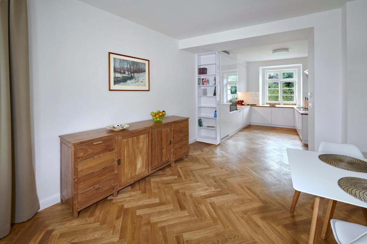 Downtown Suites Mala Strana Praga Esterno foto