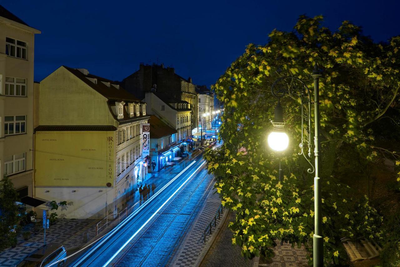 Downtown Suites Mala Strana Praga Esterno foto
