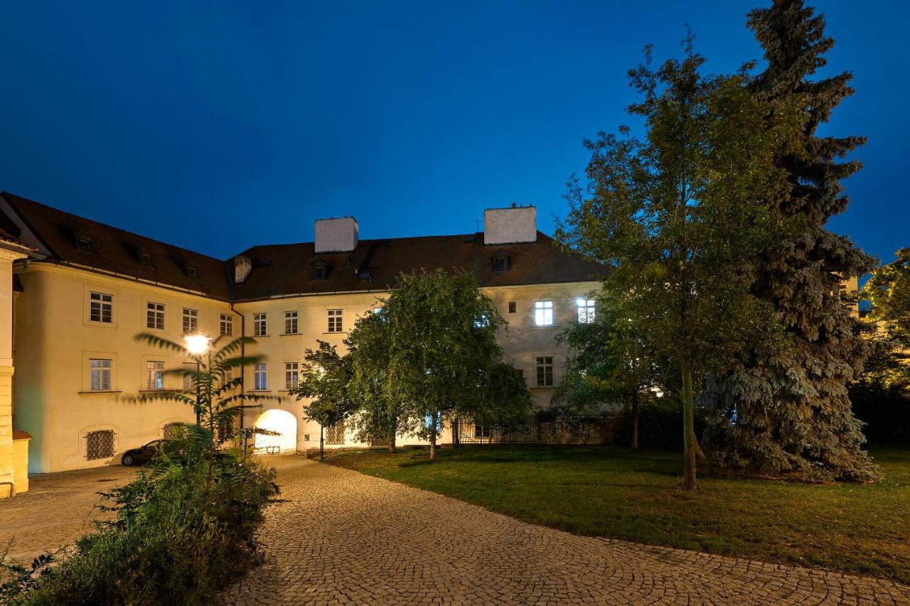 Downtown Suites Mala Strana Praga Esterno foto